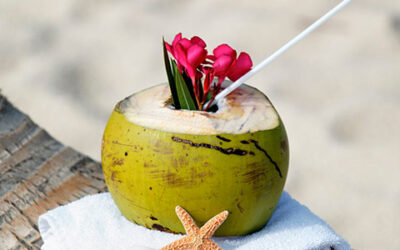 7 Reasons to Sip Coconut Water
